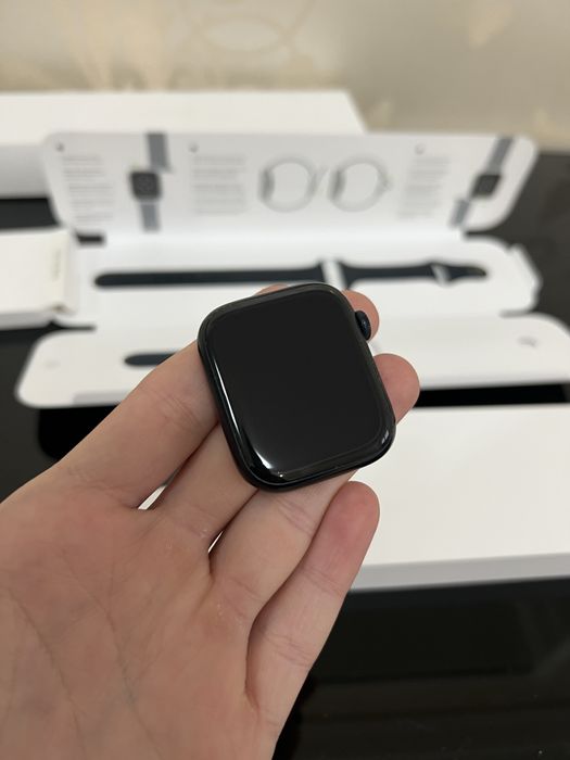 Apple Watch 7 45 mm!