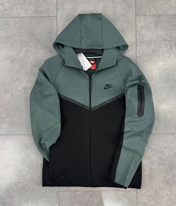 Кофта, батнік, зіпка Nike Tech fleece