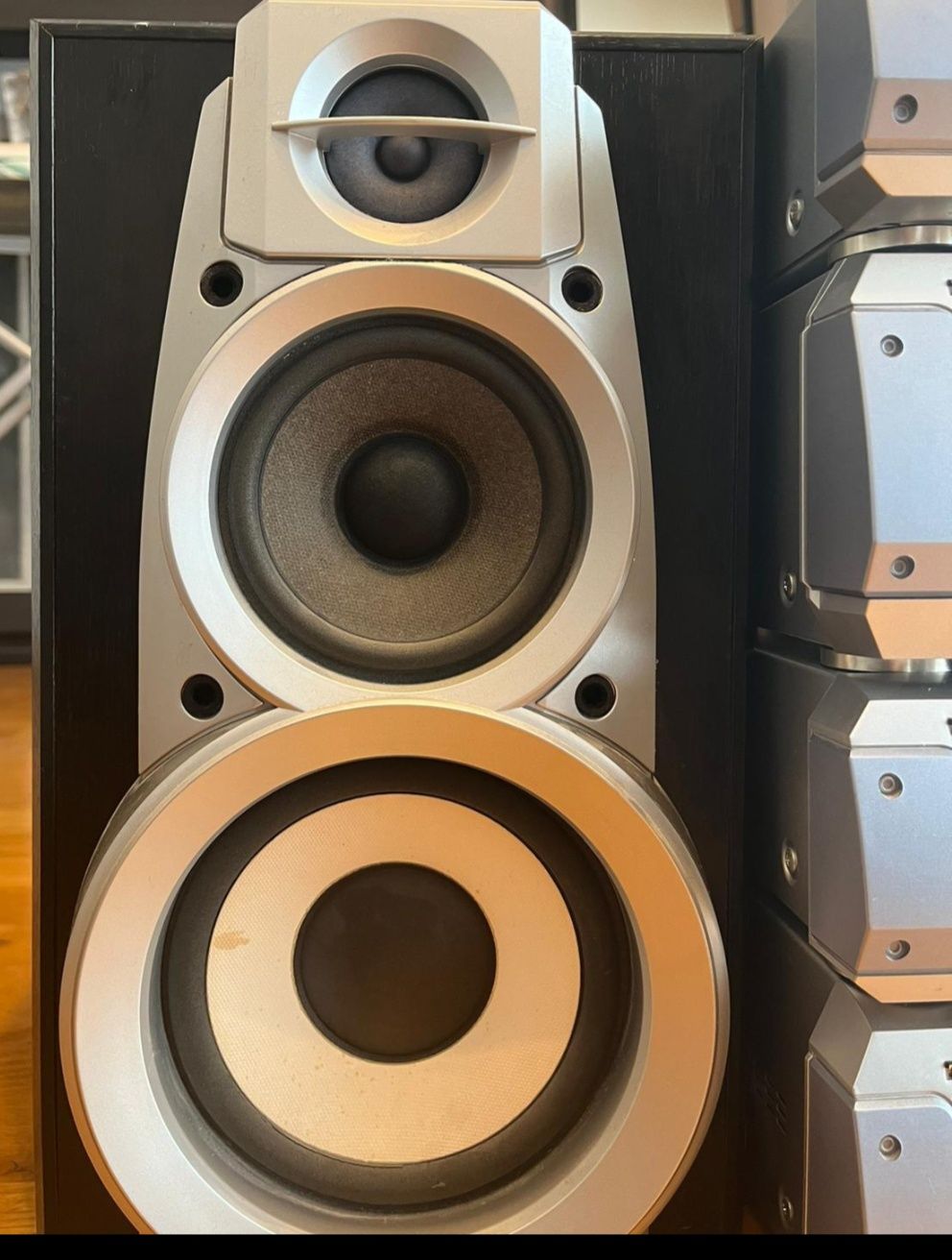Sprzedam wieżę Technics SH-EH770.