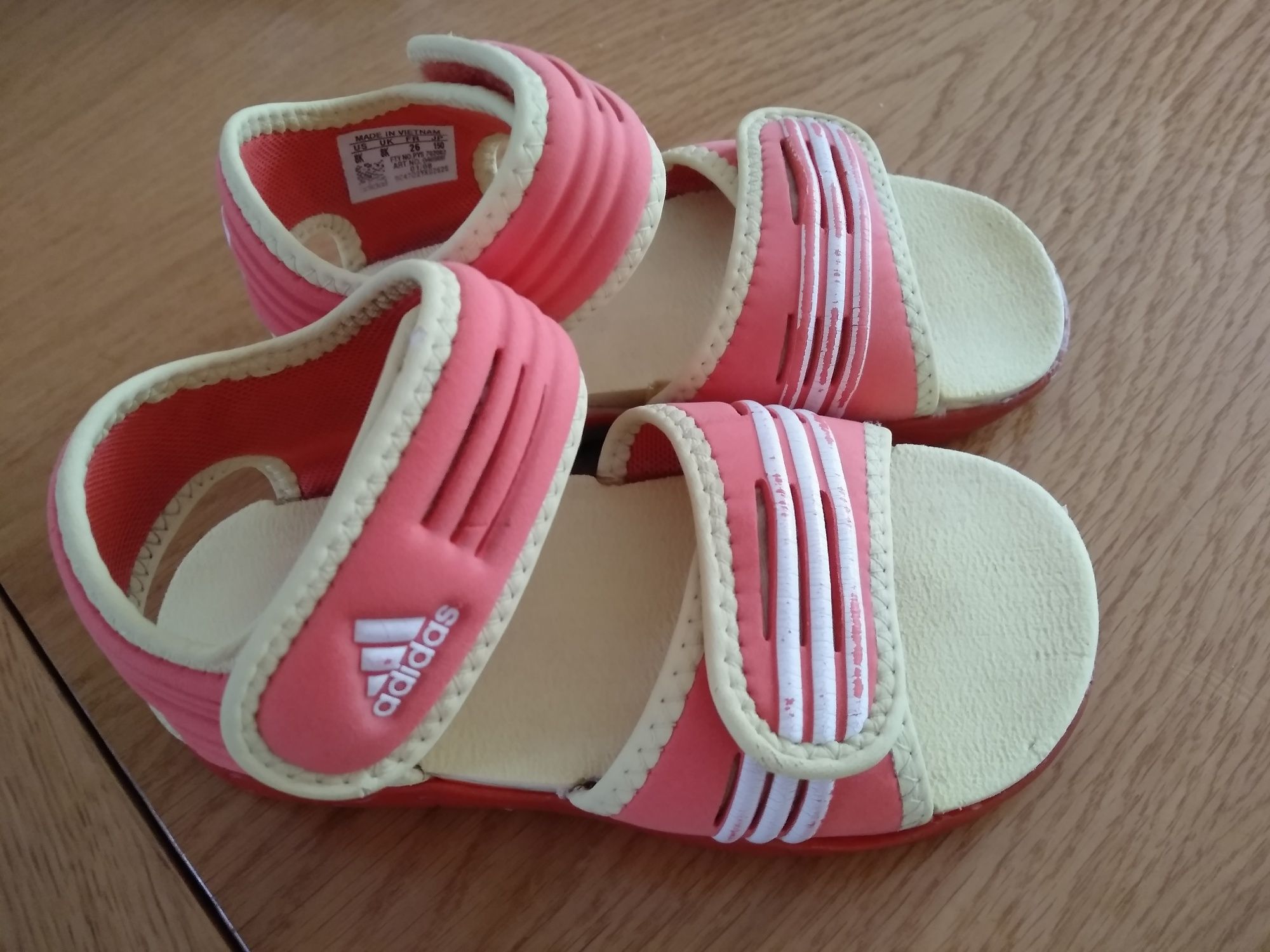 Oryginalne Adidas sandałki dla dziewczynki chłopca 26