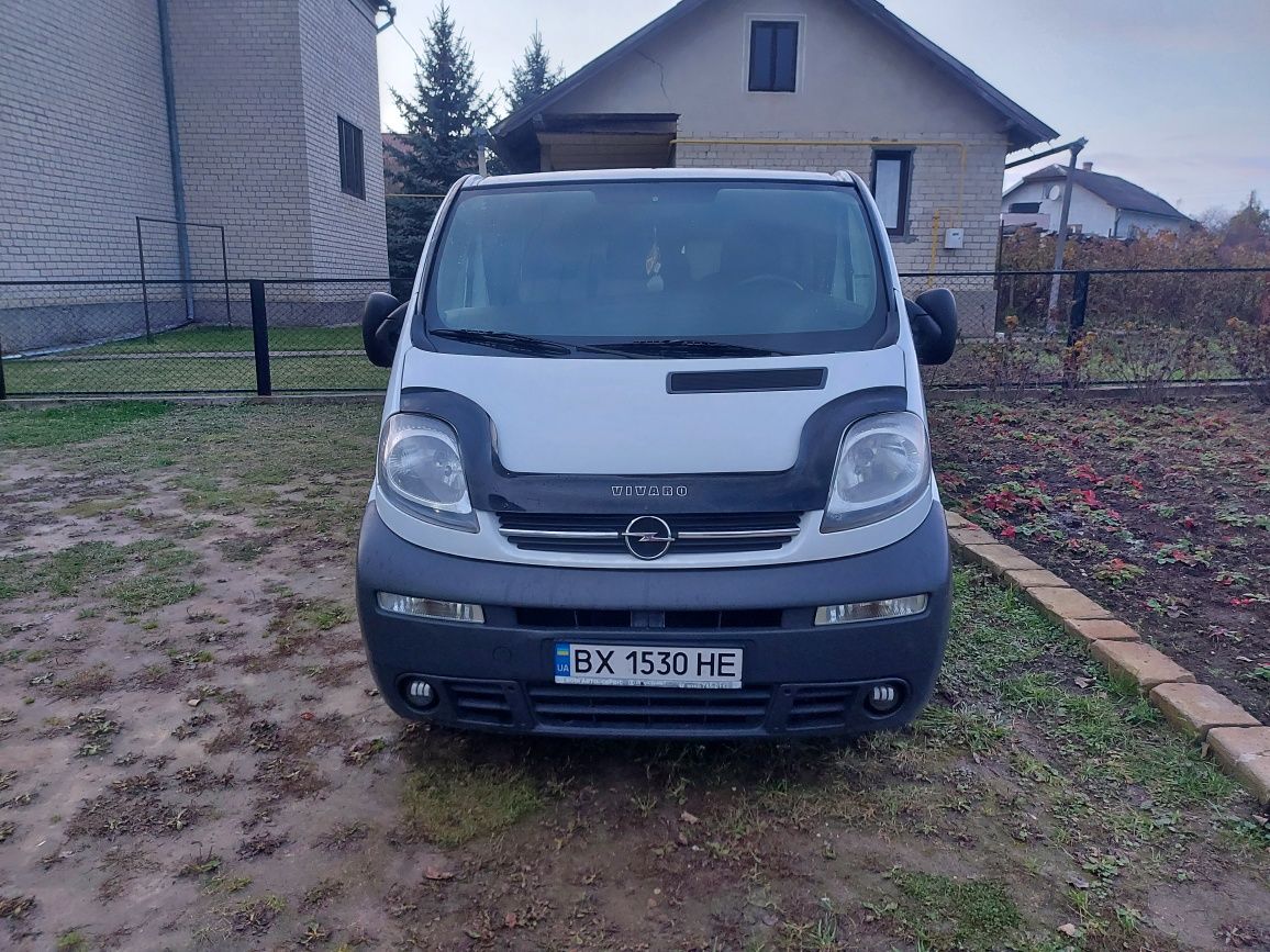 Opel Vivaro 2003 l покоління/А