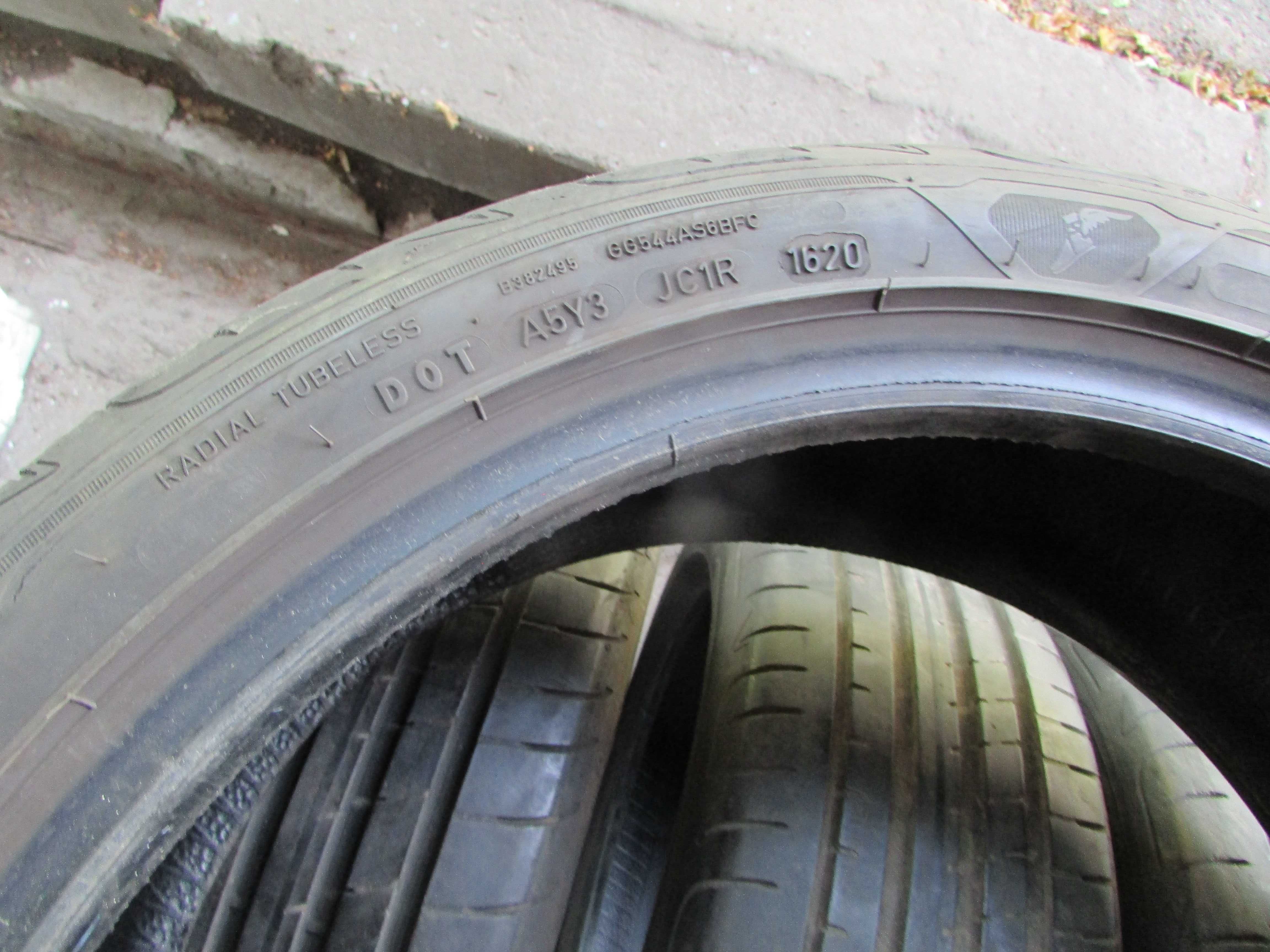 205/45/18 шини  Good Year Eagle F1