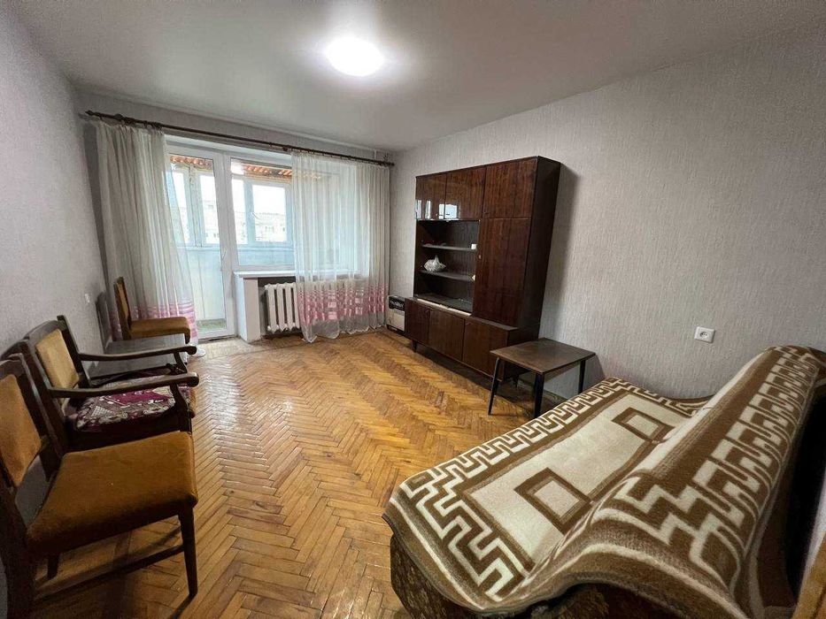 Продам 3 кв Велика Панасівська Сортировка заходь та живи