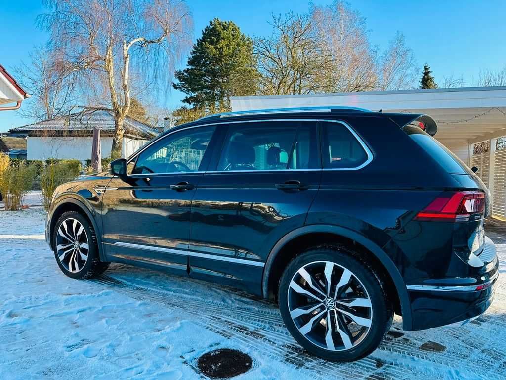 Volkswagen Tiguan 2.0 TSI R-Line, 230PS круіз-контроль