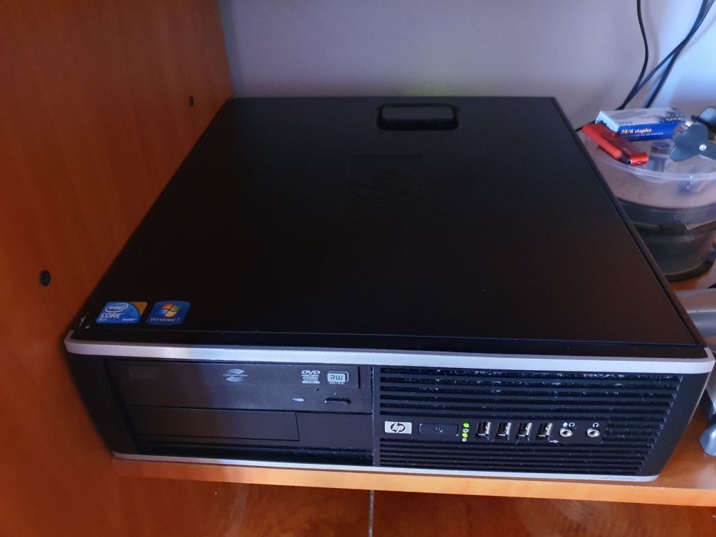 Computador Hp compaq E8400