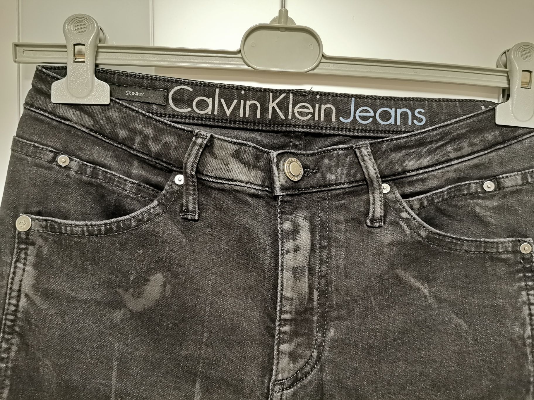 Джинсы Calvin klein  розмір М