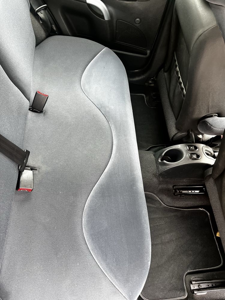 Sprzedam Citroen C3 bogata wersja! Mały przebieg!