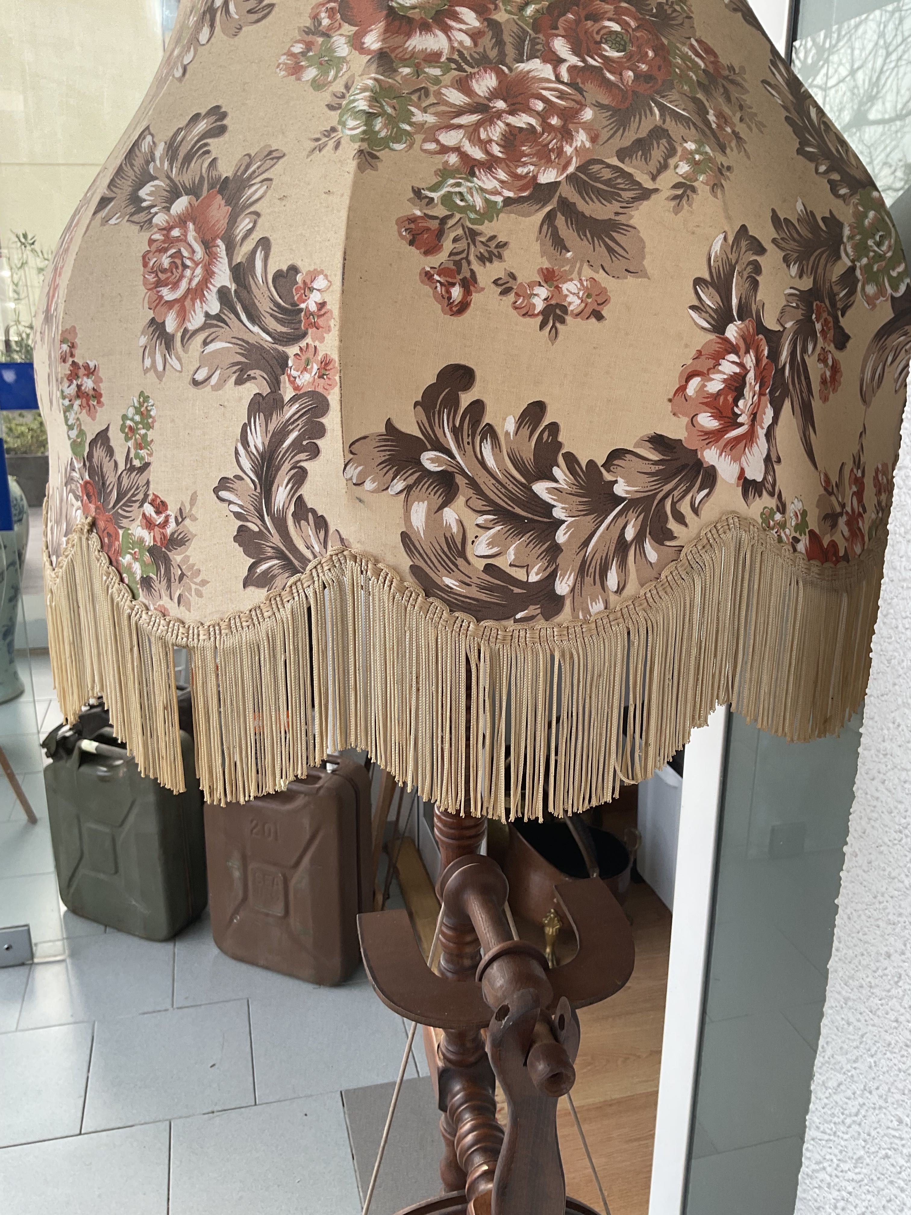 CANDIEIRO peça transformada com iluminação