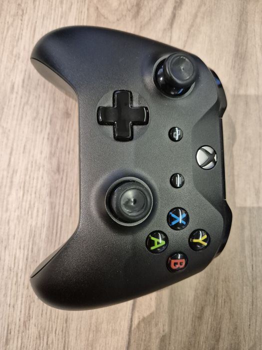 Pad Xbox One PC + kabel