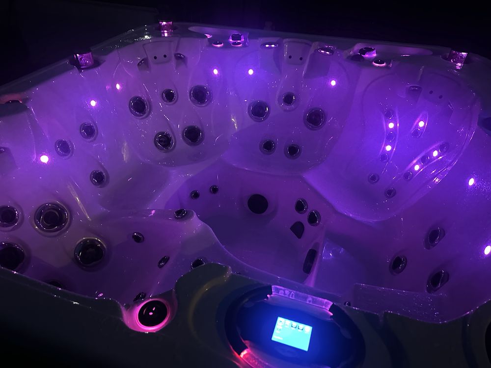 Coast Spas Helios 234x234x102 Jacuzzi ogrodowe stan idealny