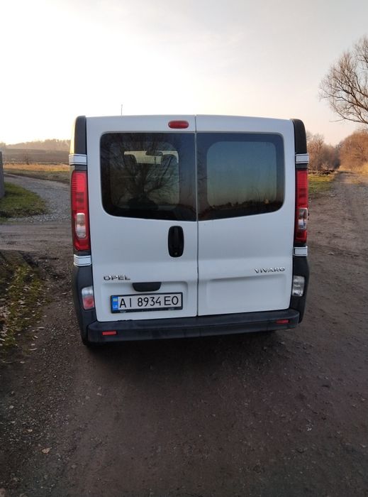 Опель віваро 2010р