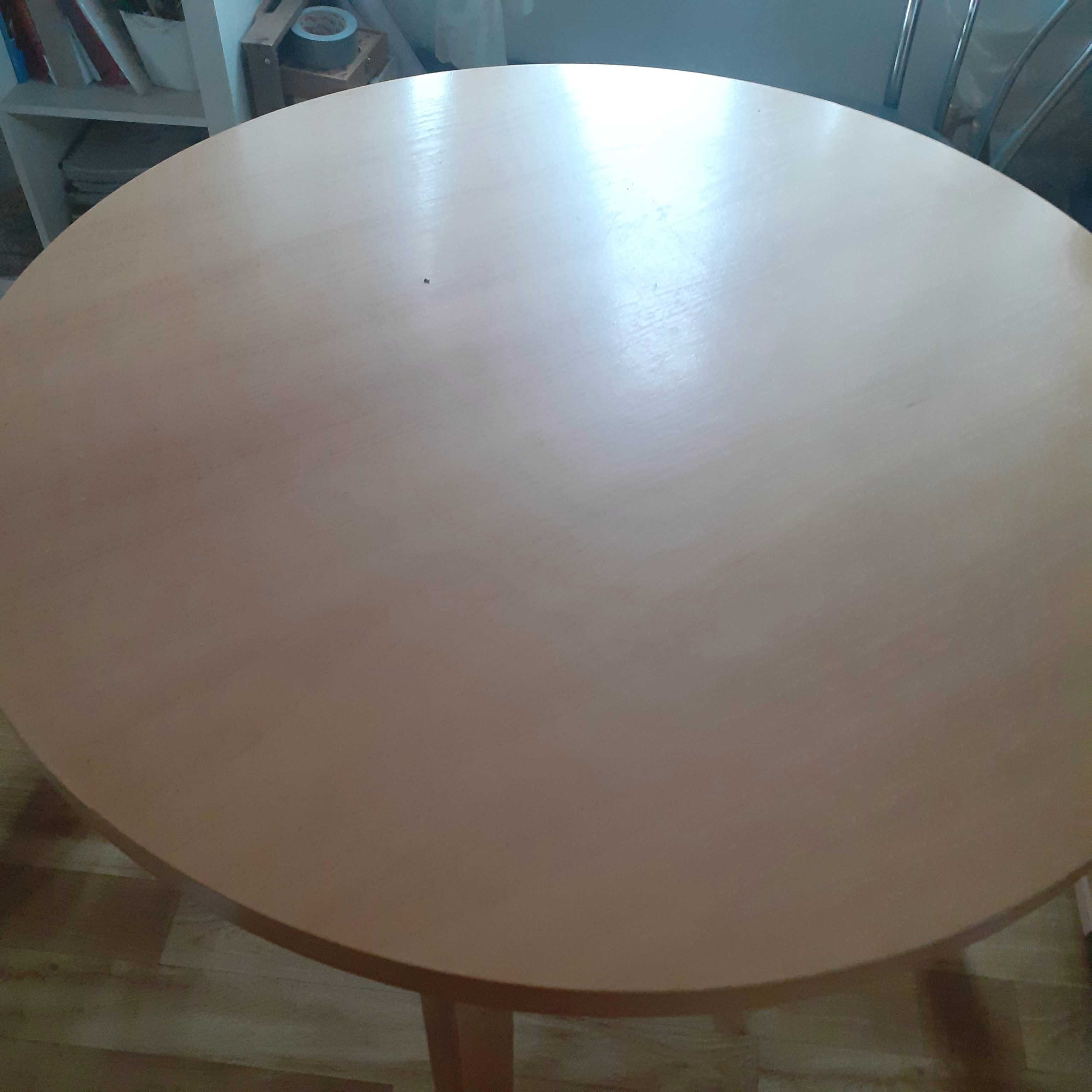 Sprzedam stół drewniany kolor buk