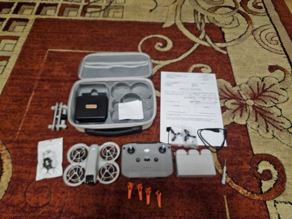 DJI Neo Fly More Combo – Stan świetny + masa dodatków!