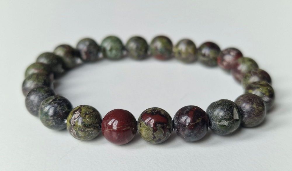 Ciekawa Bransoletka z Jaspisu Krwawnika „Smoczej Krwi”