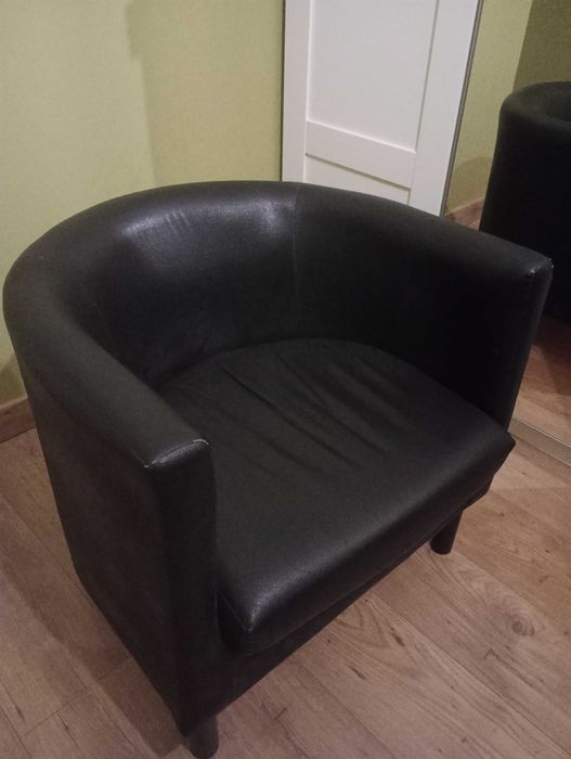 IKEA Solsta Olarp w kolorze czarnym