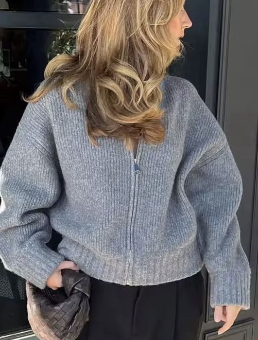 Светр Zara сірий на замочок