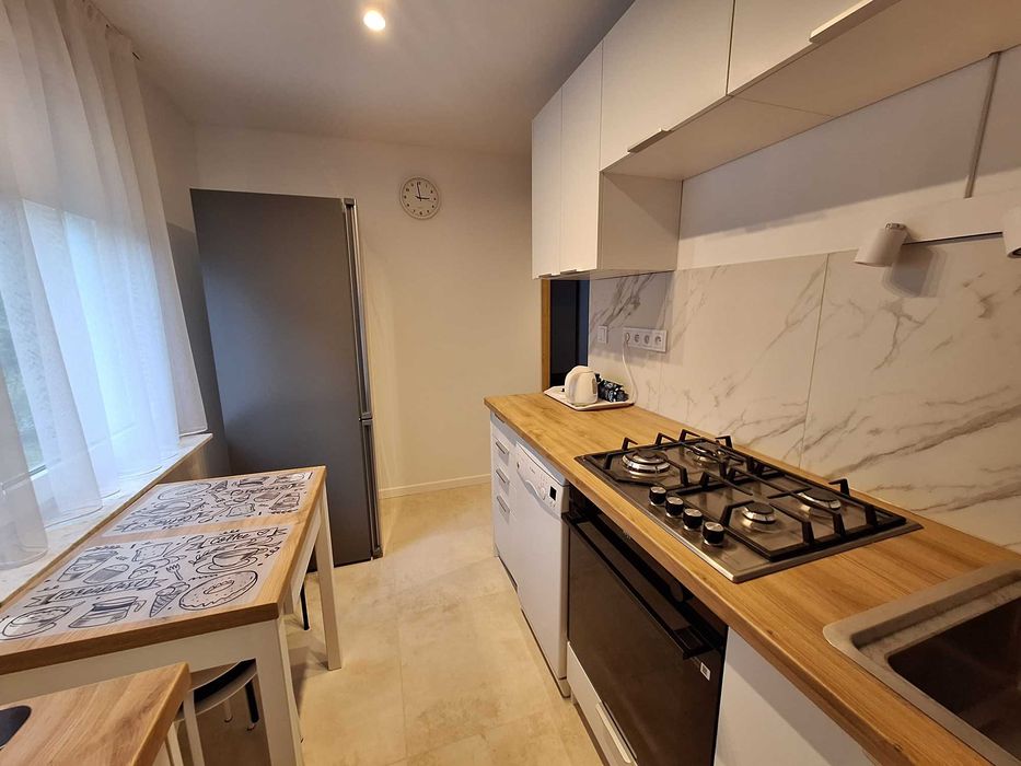 Pokój - spokój i cisza - zielono  (mieszkanie 3 pok) ul. Estońska