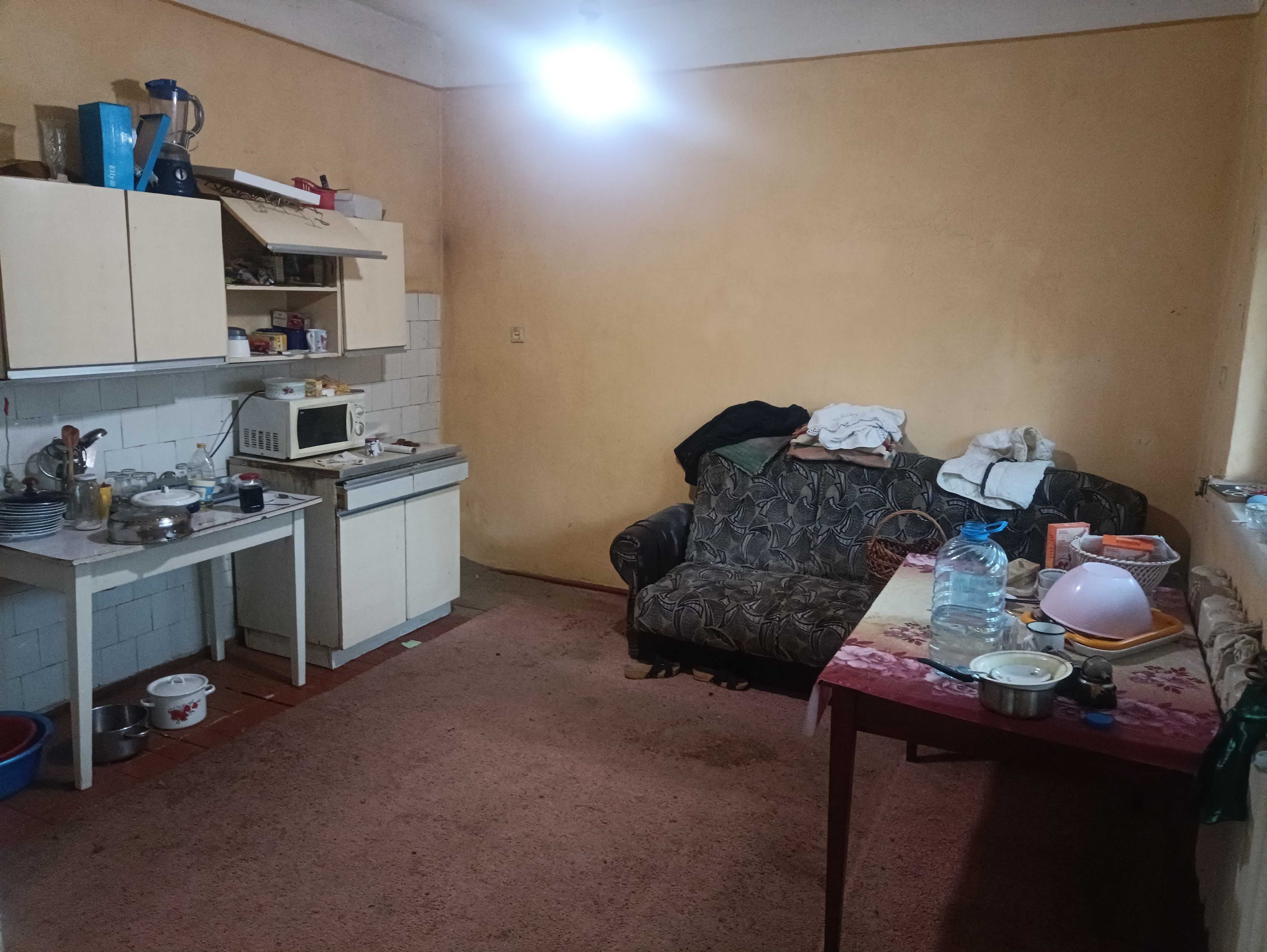 ПРОДАЖ 3-х кімнатного будинку на тихій вулиці за 10 хв ходи від центру