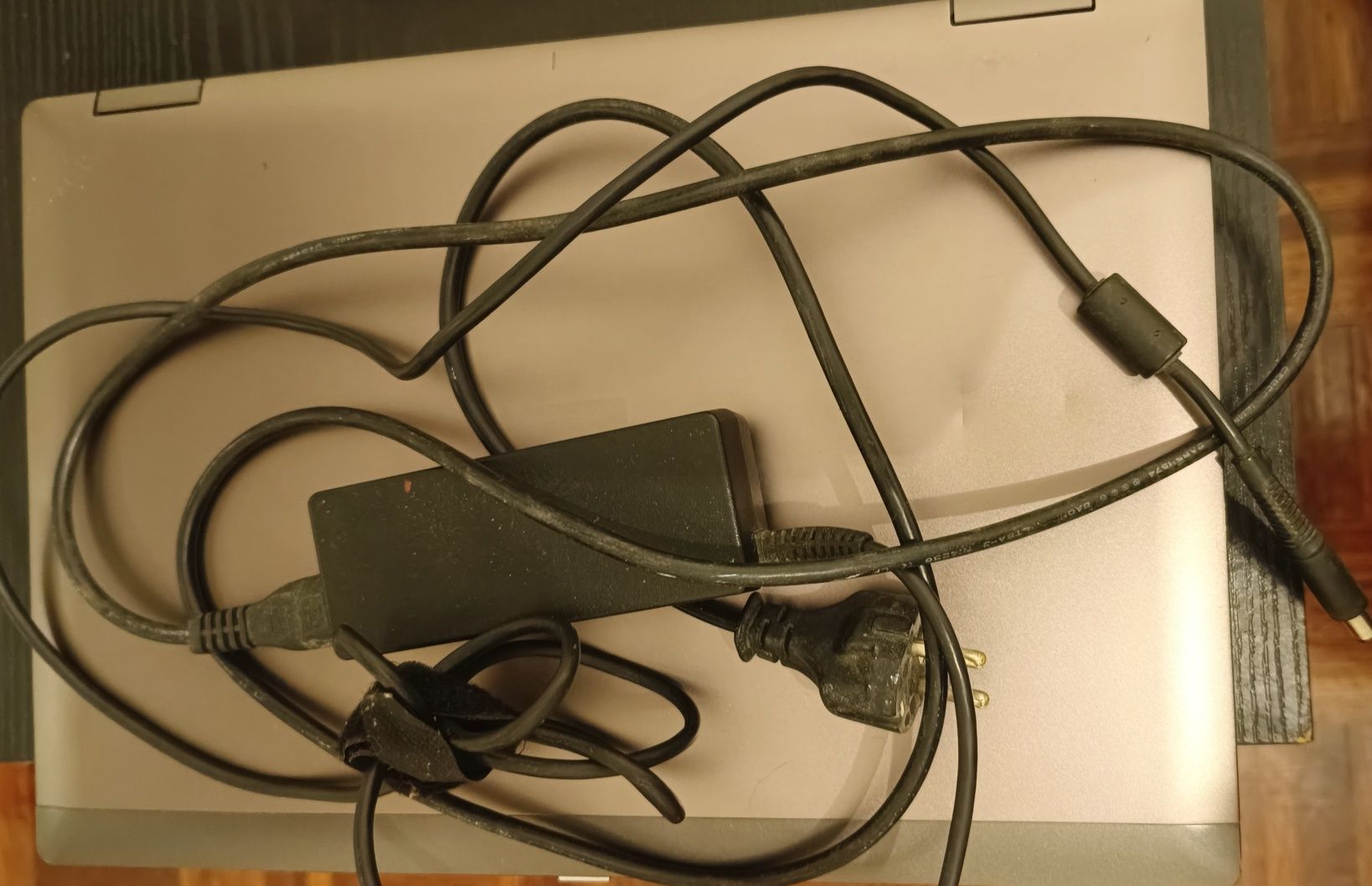 Computador portátil HP i5