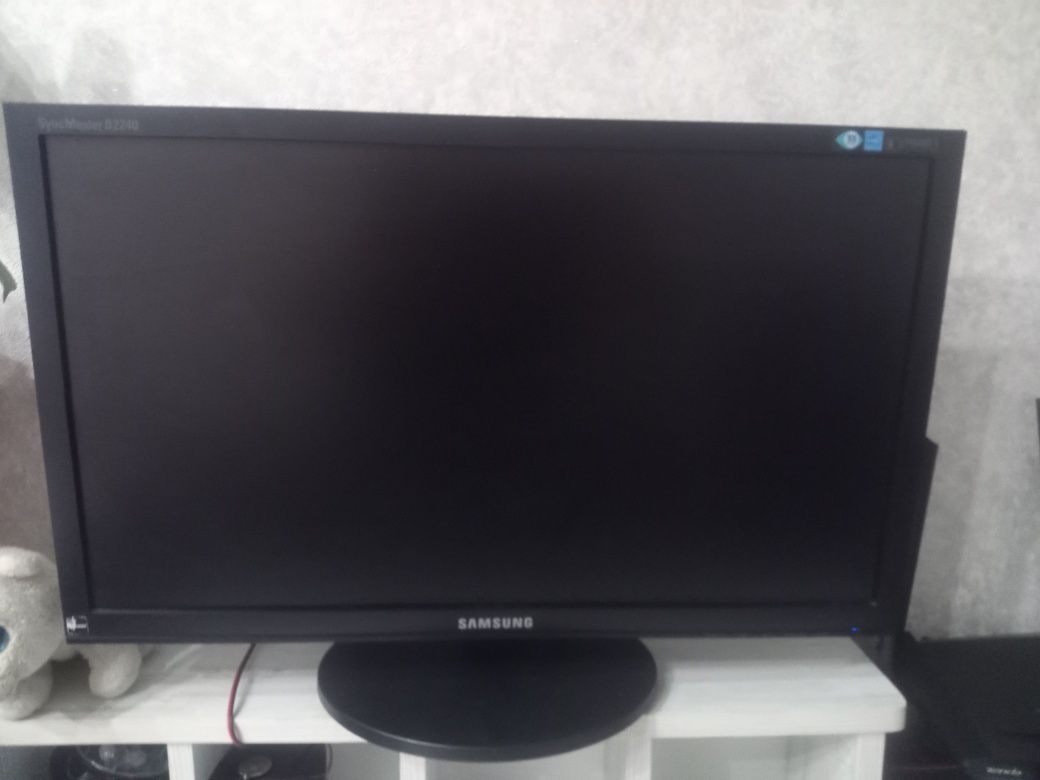 компютер Samsung