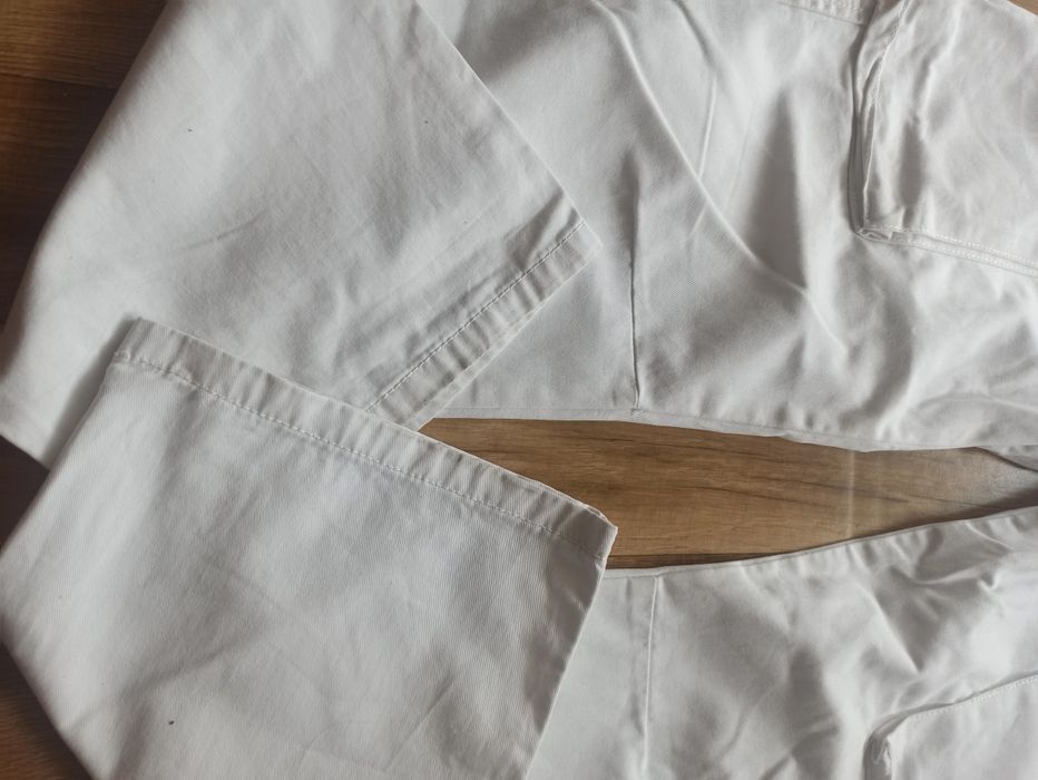 Białe bojówki Breshka