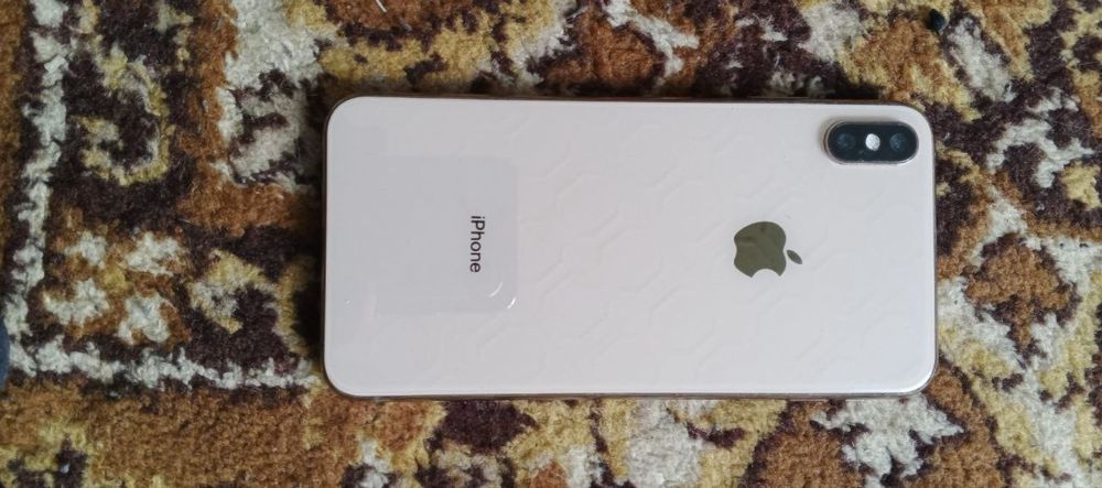 Продам Iphone XS Max цвет золотой