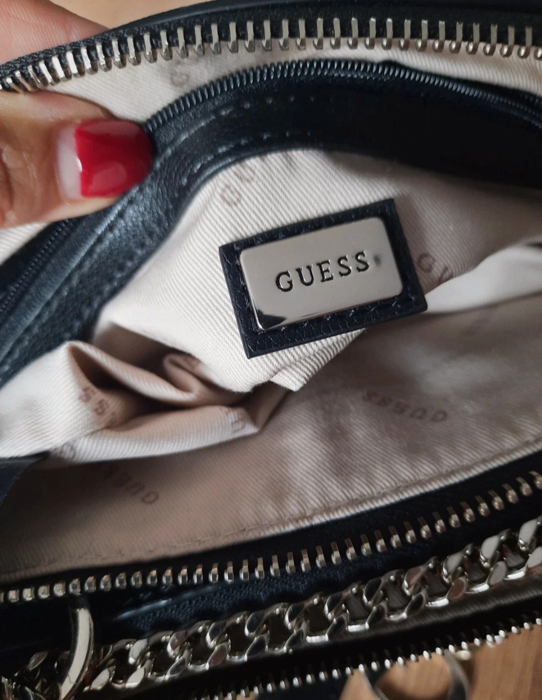 Torebka GUESS Model:EV718014 black