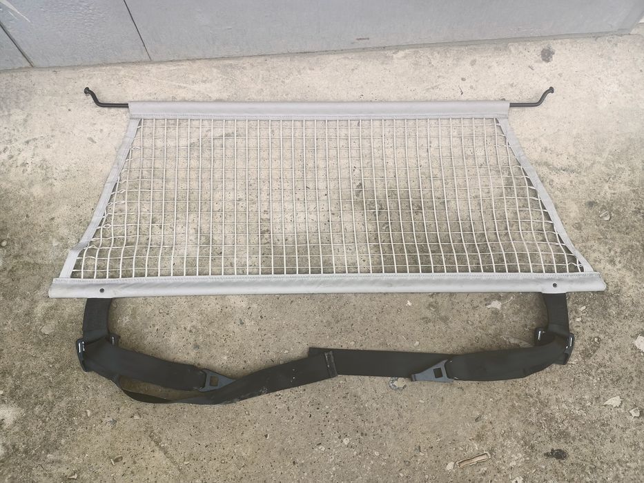 Продам перегородку-сітку богажника Renault Megane
