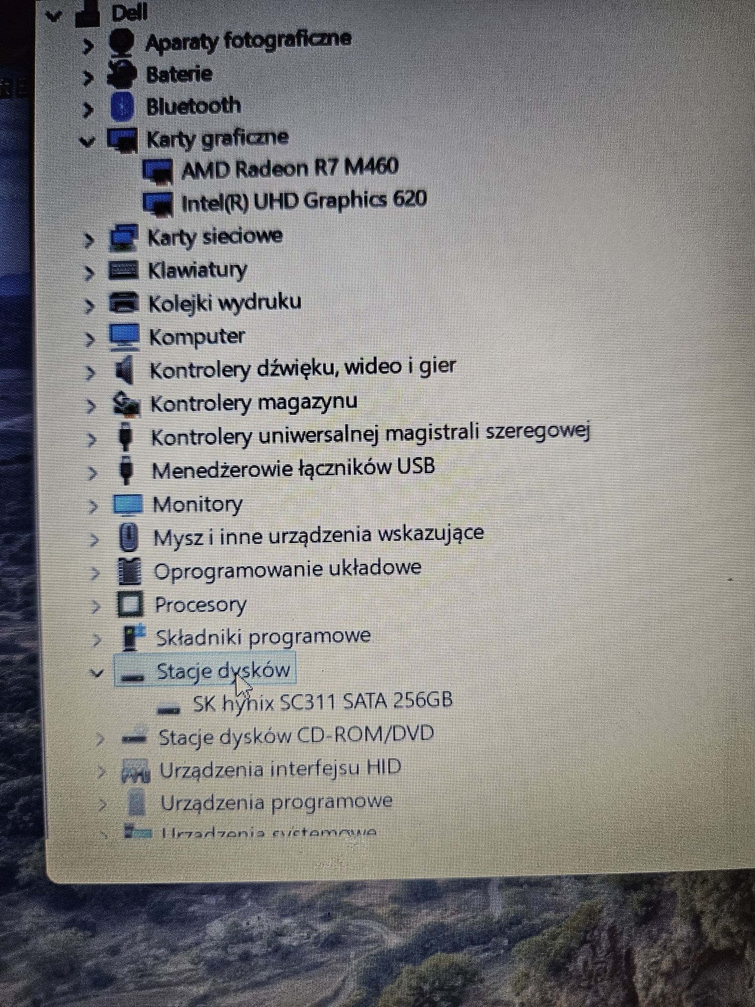 Laptop Dell inspirion  15 series 500 i5 SSD 256GB  Radeon R7