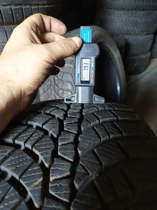 Шини зима пара R 17 205/55 Kumho WinterCraft WP71