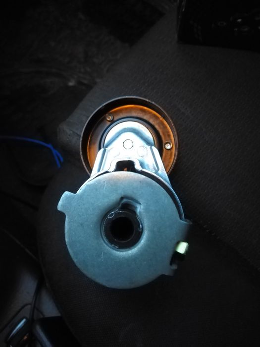 Натяжитель ремня