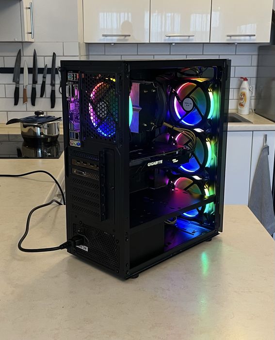 Komputer i5-8500/16gb ddr4/512gb ssd m2/gtx1070 8GB/500w