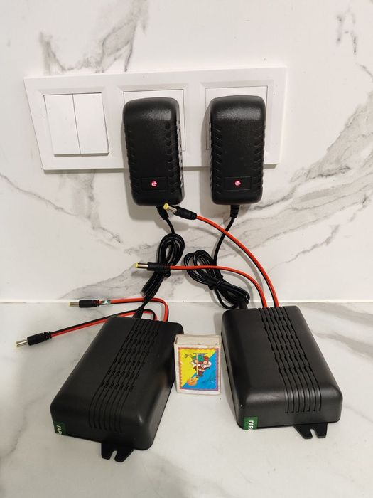 PowerBank 12, 9, 5 вольт