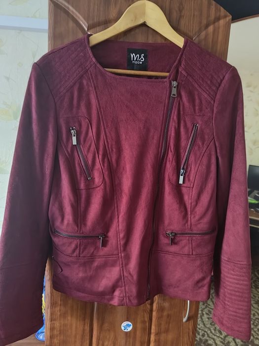 Велюрова жіноча косуха