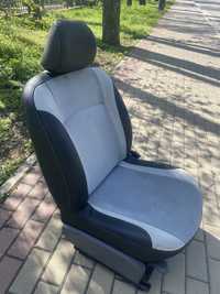 Сидіння бокове Mercedes Vito Viano W639