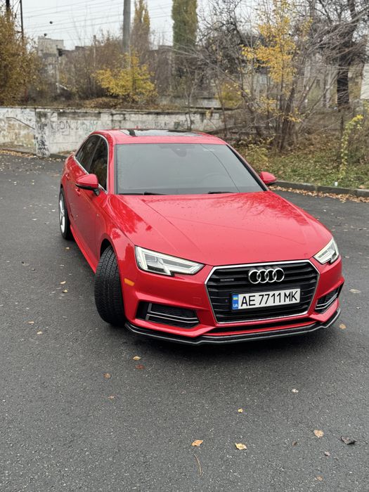 Audi A4 S-Line 2.0 TFSI Quattro