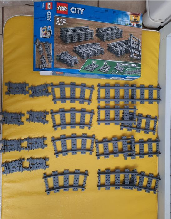 LEGO Лего City 60197 Пасажирський поїзд, Траси 60205, 60238 разом усе