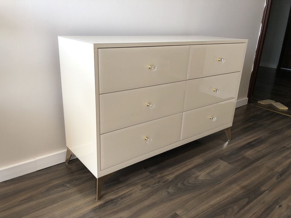 Komoda ze szkla, kremowa, kaszmir, nowoczesna, glamour, zlote galki!!!