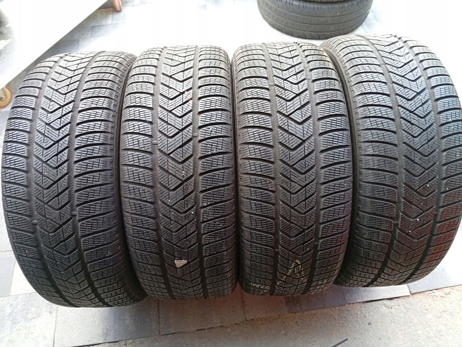 Piękny Komplet OPONY ZIMOWE 255/55R19 PIRELLI 2020r (A5)