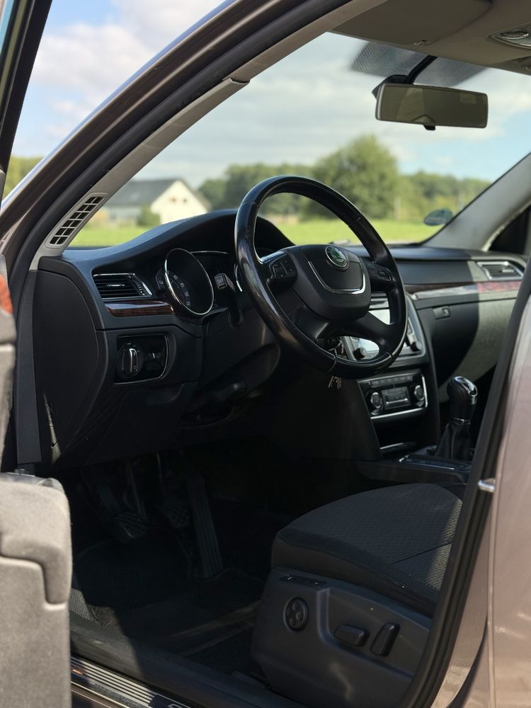 Skoda Superb II