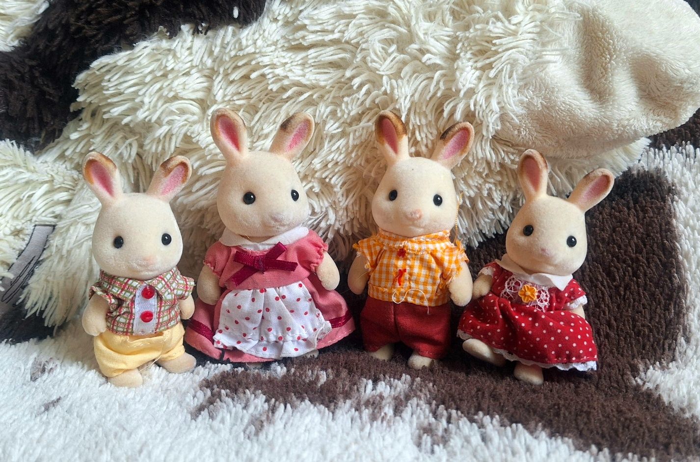 Игровой набор Sylvanian Families Семья шоколадных кроликов ОРИГИНАЛ