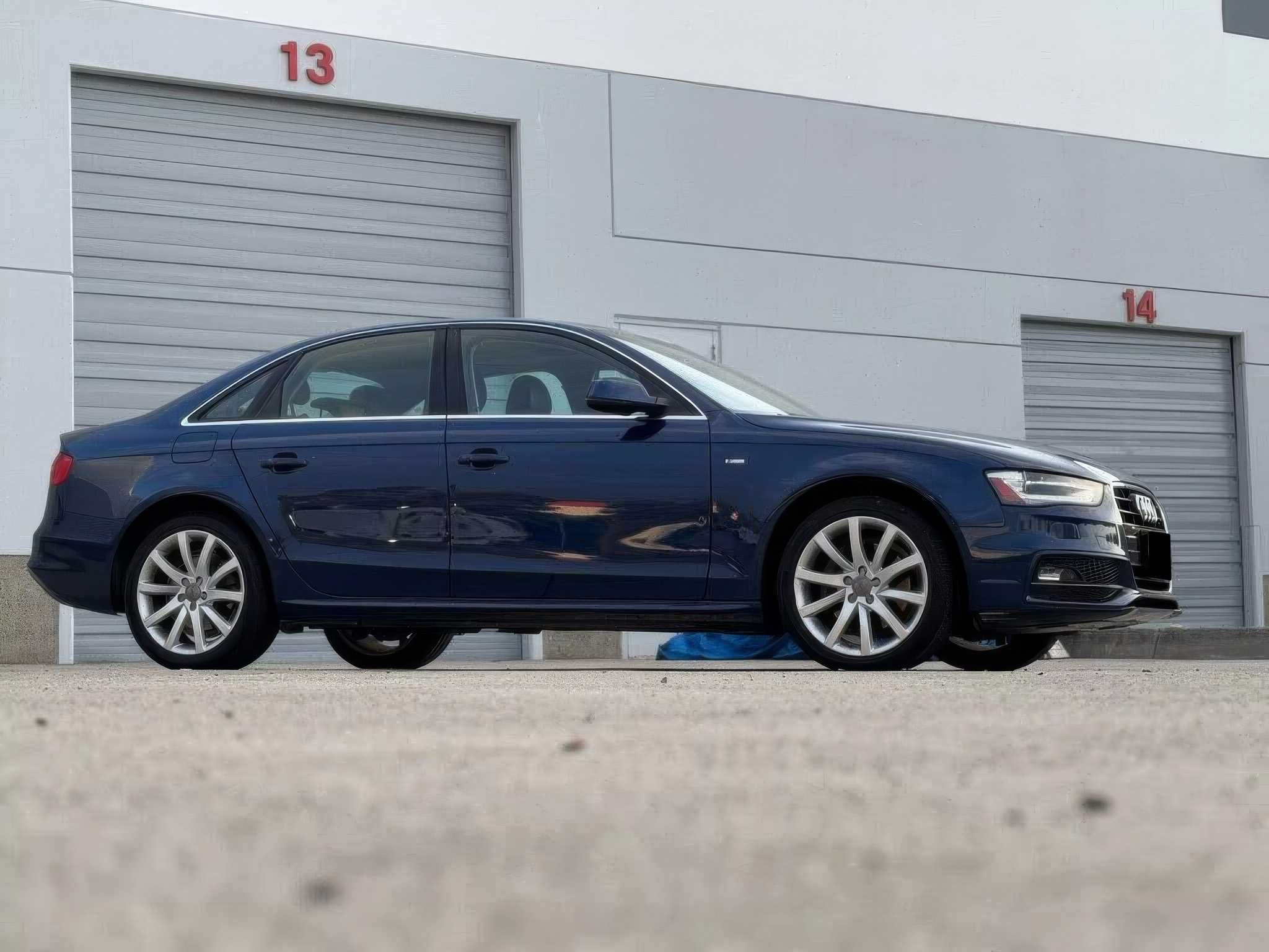 Audi A4     2014