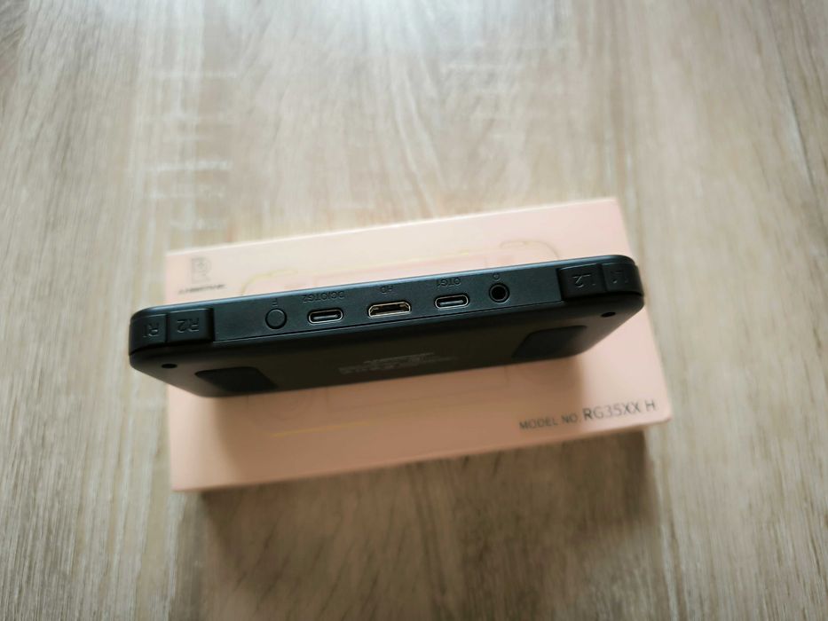 Anbernic RG35XX SP RG35XX H ! Игровая консоль ! Новое !