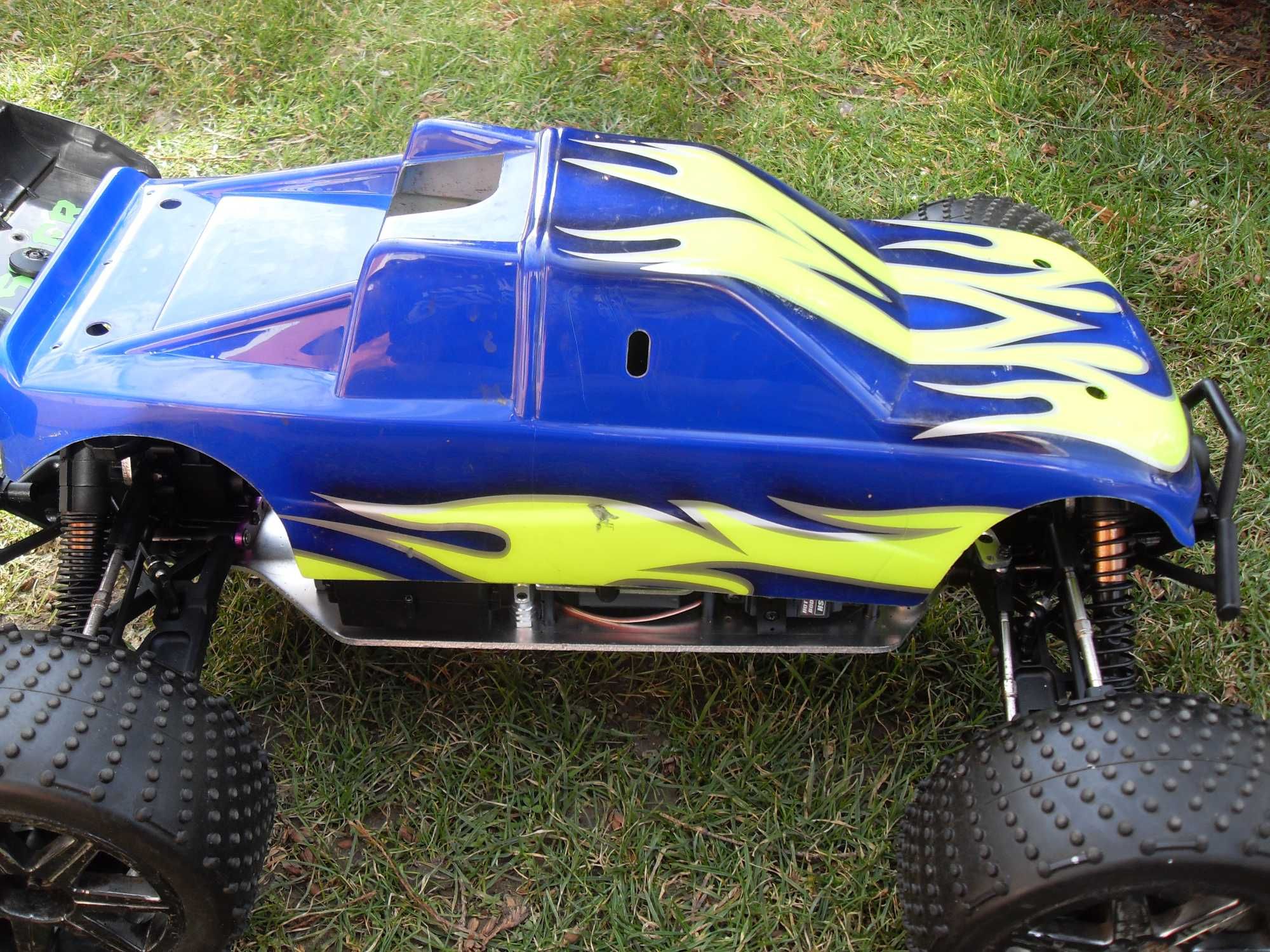 Karoseria Truggy 1:8 Modele RC