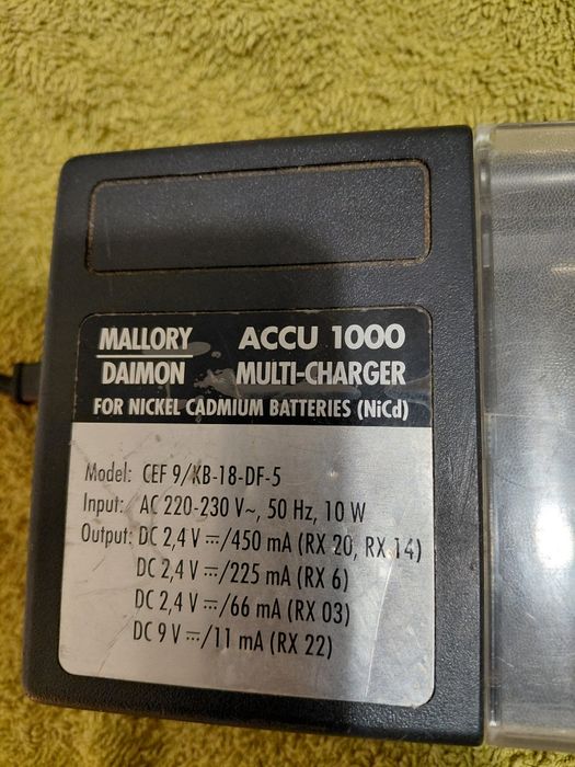 Carregador de Pilhas tipos variados