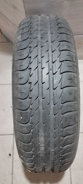 Sprzedam opony z felgami 165*70 r 14