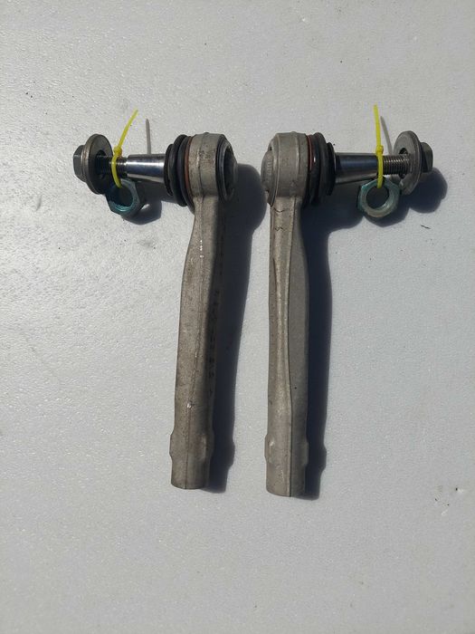 Накінечники кермової  рулевої тяги Porsche Taycan