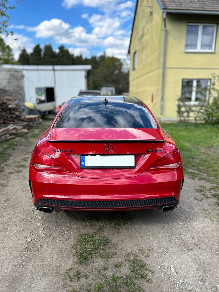 Mercedes CLA 250 sport AMG line 211 koni 2.0 benzyna Europa nie USA