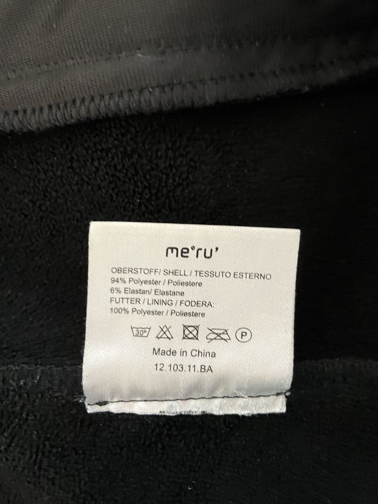Płaszcz softshell z paskiem