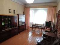 Продам повнометражну 2 кімнатну квартиру в центрі Запоріжжя
